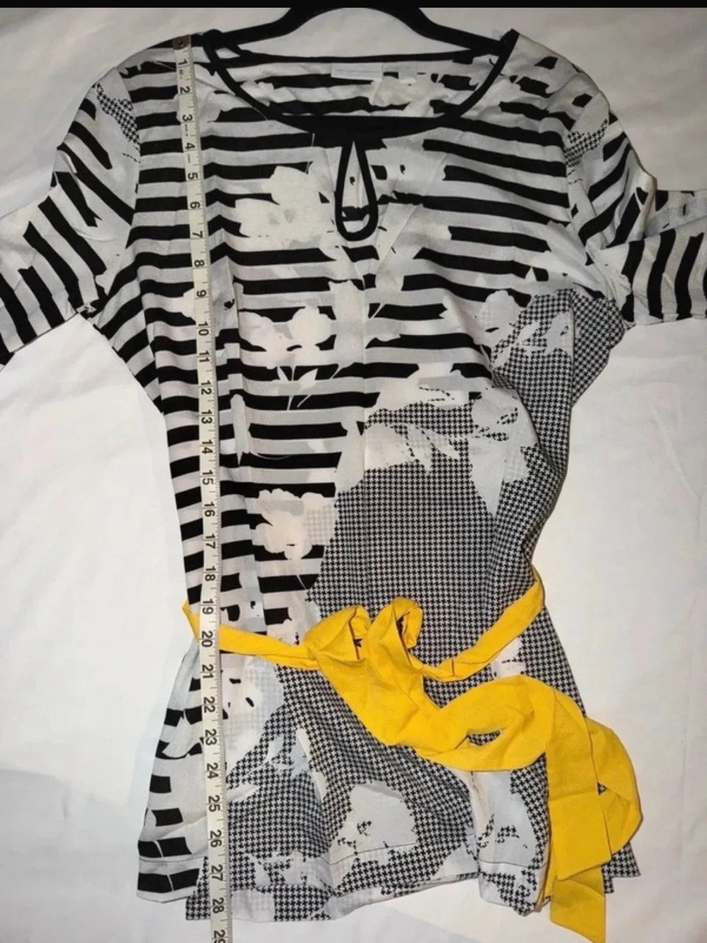 New York & Company Black, White & Yellow Striped Floral Tunic with Sash